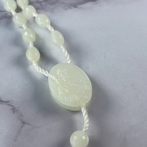 White Beaded Rosary - Picture 4 of 5